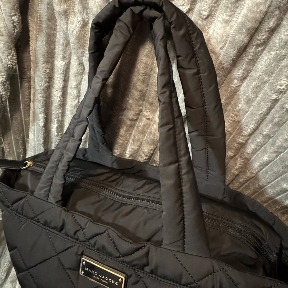 Marc Jacobs Black Quilted Tote Bag - Picture 6 of 14